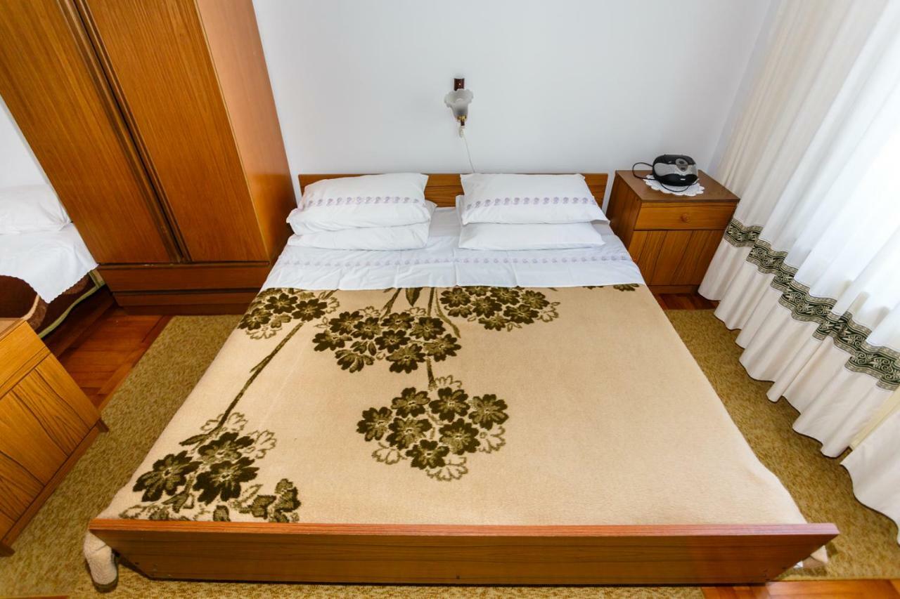 Apartmani Jelica Đảo Krk Ngoại thất bức ảnh
